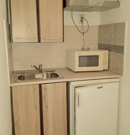 богат - беден